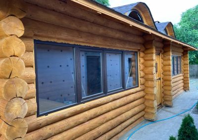 Poiana Iulian Construct - cabane din lemn, case din lemn rotund, mese si bancute, leagane, foisoare