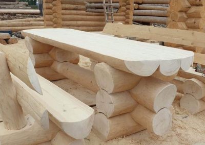 Poiana Iulian Construct - cabane din lemn, case din lemn rotund, mese si bancute, leagane, foisoare